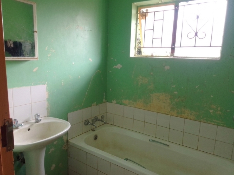 3 Bedroom Property for Sale in Geelhoutpark North West